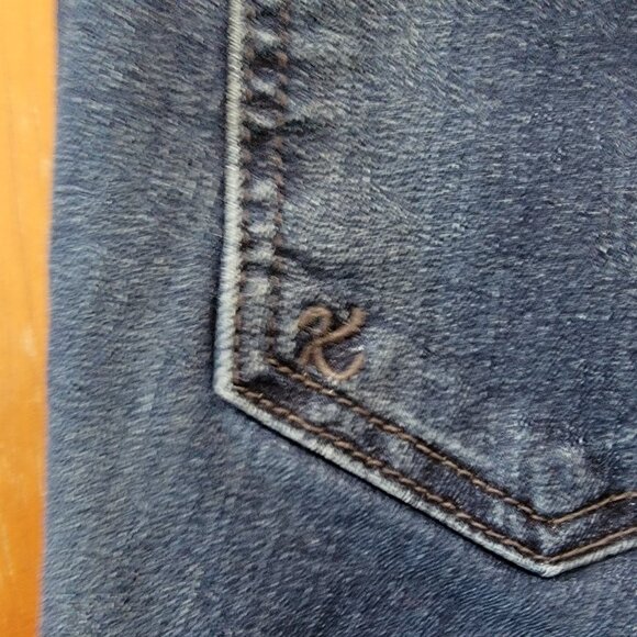 KUT From the Kloth Mid Rise Kurvy Diana Skinny Cut Blue Jeans - 2 - Picture 10 of 13